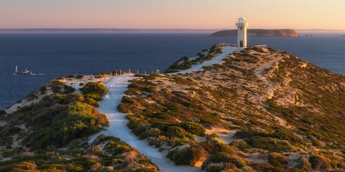 South Australia | Adelaide to Dhilba Guuranda-Innes National Park Road...